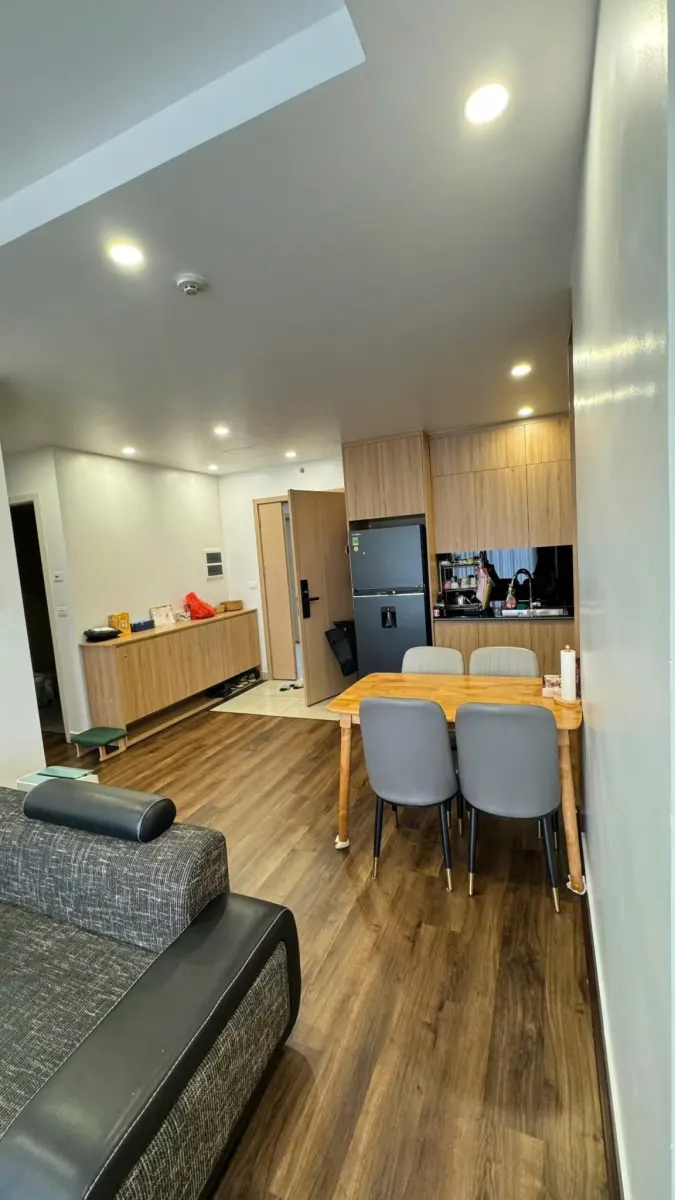 Phòng khách và bàn ăn 4 ghế căn hộ The Minato Residence