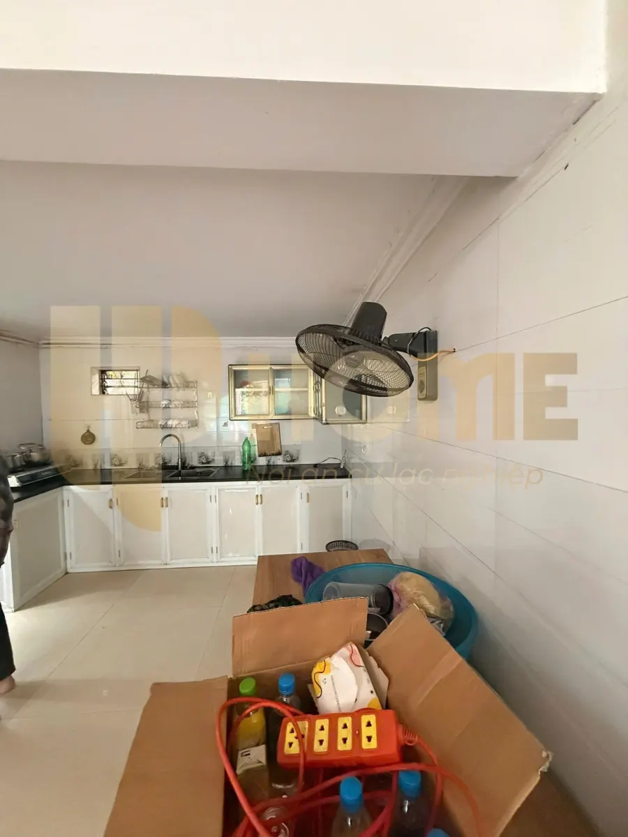 Bếp nhà cho thuê ngõ Trung Lực Hải An